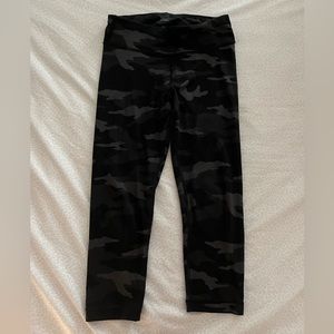 Athleta Girl Chit Chat Capri